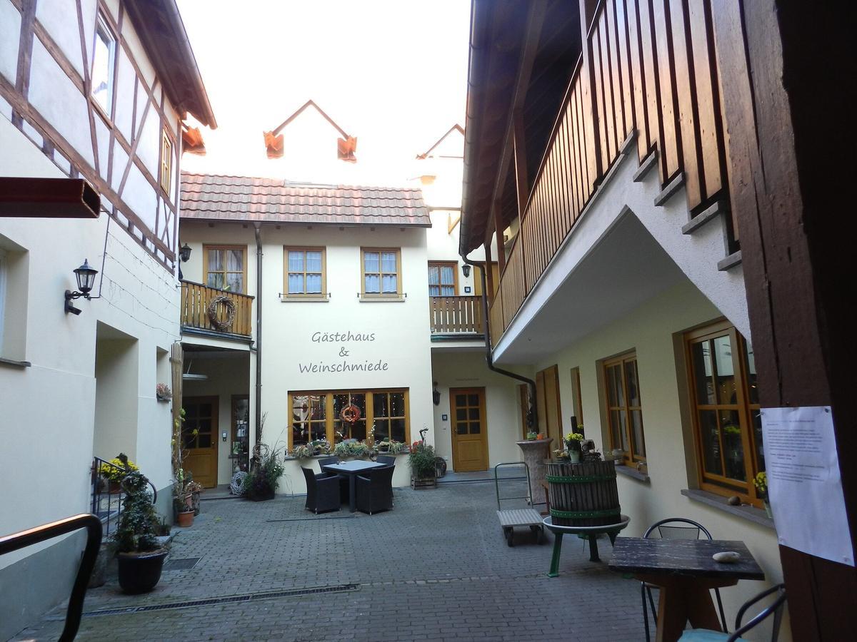 Gaestehaus Am Westtor Prichsenstadt Buitenkant foto