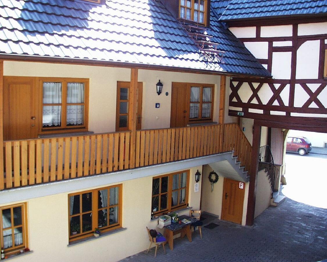 Gaestehaus Am Westtor Prichsenstadt Buitenkant foto